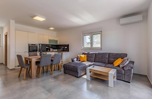 Skatari House | Beautiful home in Pula