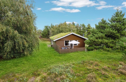 Bolilmark House | Beautiful home in Rømø with kitchen