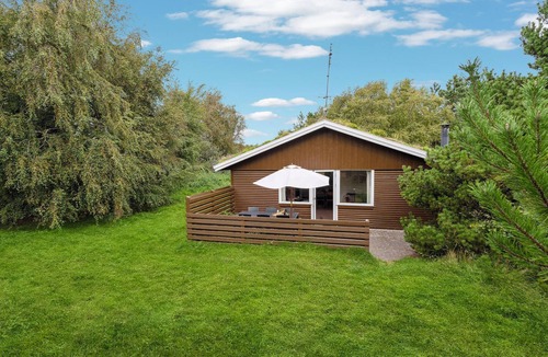 Bolilmark House | Beautiful home in Rømø with kitchen
