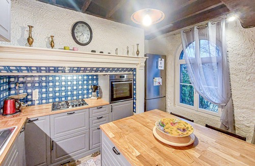 Renty House | Beautiful home in Renty with WiFi