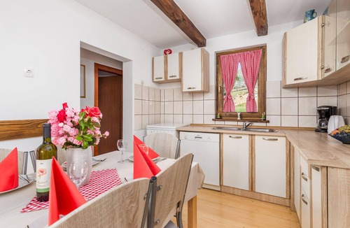 Ribnik House | Beautiful home in Ribnik