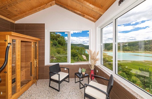 Prolozac House | Beautiful home in Ricice with sauna