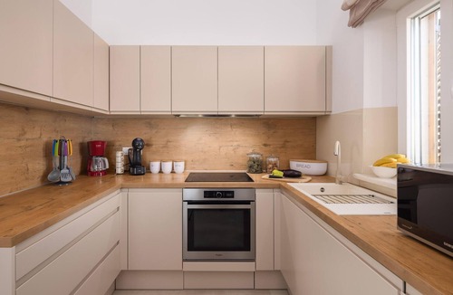 Rogoznica House | Beautiful home in Rogoznica with sauna
