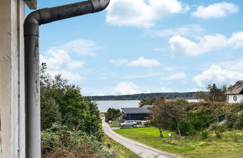 Sallingsund House | Beautiful home in Roslev