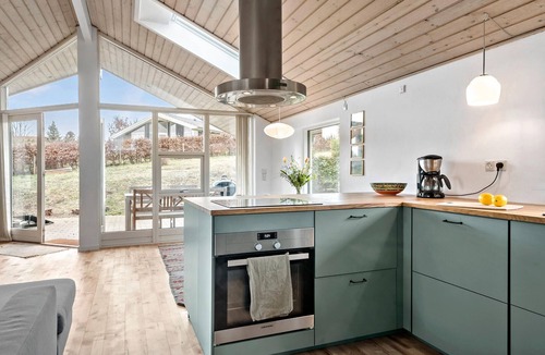 Bisserup House | Beautiful home in Rude with kitchen