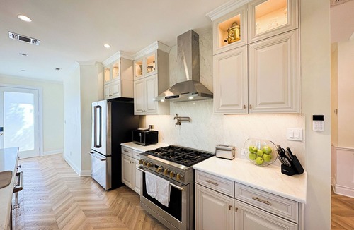 Monte Vista House | Beautiful Home in San Antonio's Historic Monte Vista - Pearl, Riverwalk/Downtown