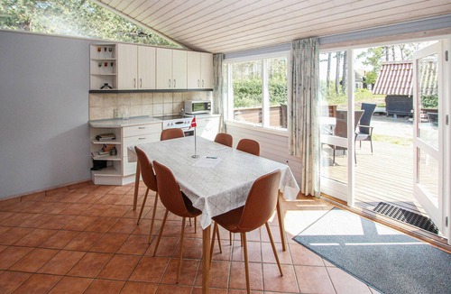 Samsø House | Beautiful home in Samsø with kitchen