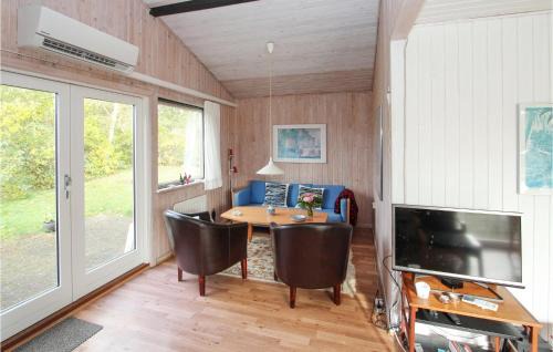Samsø House | Beautiful Home In Samsø With Kitchen