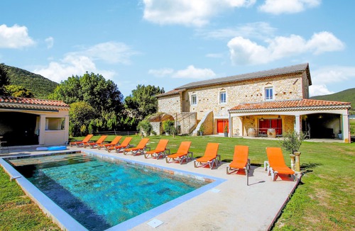 Sauzet House | Beautiful home in Sauzet