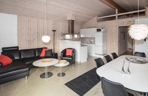 Silkeborg House | Beautiful home in Silkeborg with WiFi