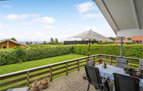 Grønninghoved Strand House | Beautiful Home In Sjølund With Wifi