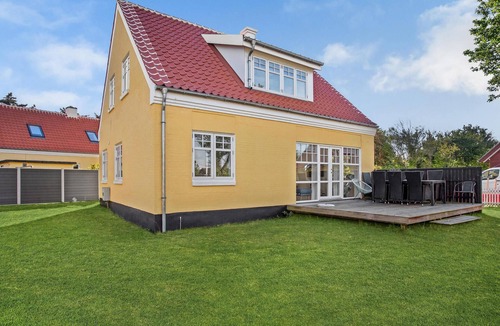Skagen House | Beautiful home in Skagen with WiFi