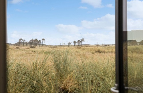 Skagen House | Beautiful home in Skagen with WiFi