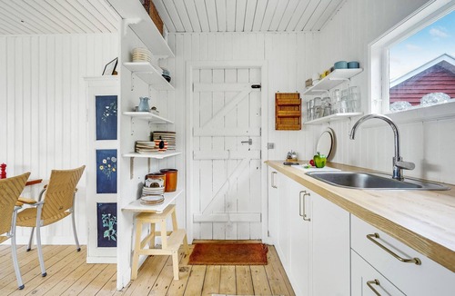 Store Kongsmark House | Beautiful home in Slagelse with kitchen