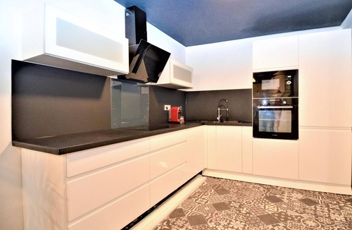 Sommieres House | Beautiful home in Sommières with WiFi