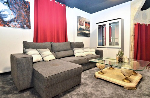 Sommieres House | Beautiful home in Sommières with WiFi