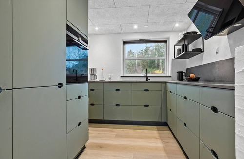 Lihme House | Beautiful home in Spøttrup with WiFi