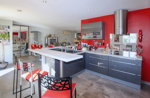 Saint-Montan House | Beautiful home in St Montan