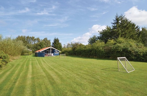 Stege House | Beautiful home in Stege with sauna