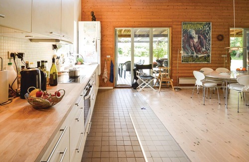 Stege House | Beautiful home in Stege with kitchen