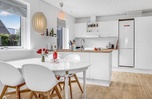 Svaneke House | Beautiful home in Svaneke with WiFi