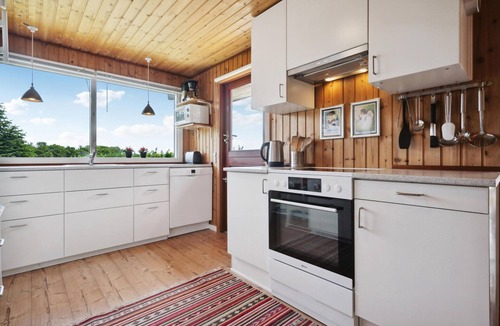 Mommark Strand House | Beautiful home in Sydals with sauna