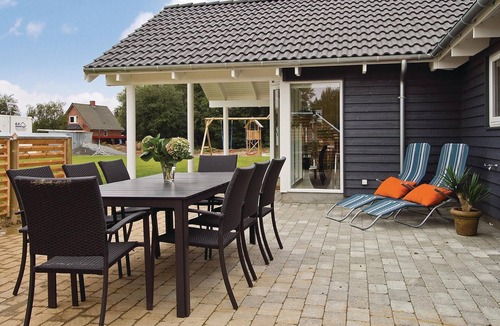Høruphav House | Beautiful home in Sydals with WiFi