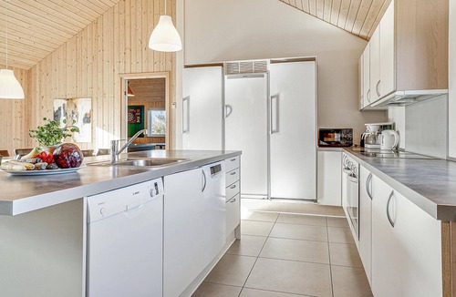 Høruphav House | Beautiful home in Sydals with kitchen
