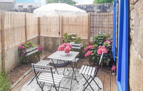 Taden House | Beautiful Home In Taden With Wifi