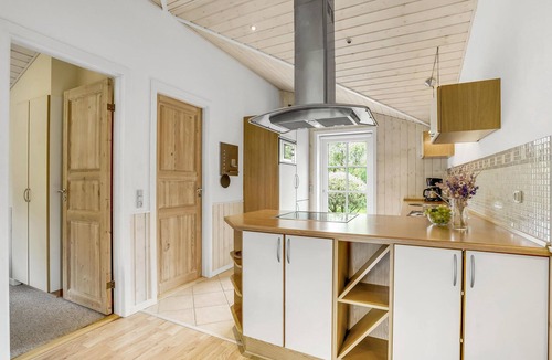Skaven Strand House | Beautiful home in Tarm with sauna