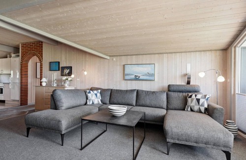 Skaven Strand House | Beautiful home in Tarm with kitchen