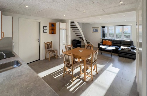Tarm House | Beautiful home in Tarm with WiFi