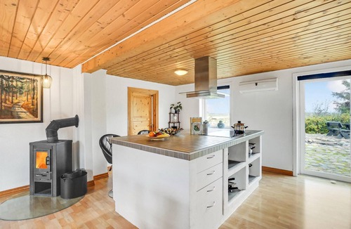 Thisted House | Beautiful home in Thisted with sauna