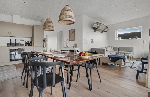 Thisted House | Beautiful home in Thisted with WiFi