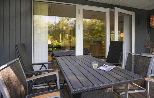 Arrild Ferieby House | Beautiful Home In Toftlund With Wifi