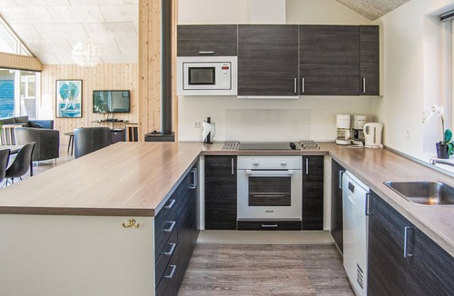 Lohals House | Beautiful home in Tranekær with sauna