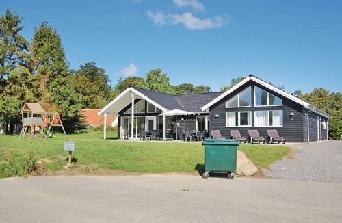 Lohals House | Beautiful home in Tranekær with sauna