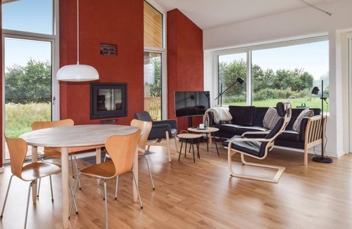 Tranekaer House | Beautiful home in Tranekær with WiFi