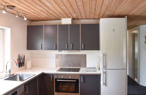 Øhuse House | Beautiful home in Ulfborg with sauna