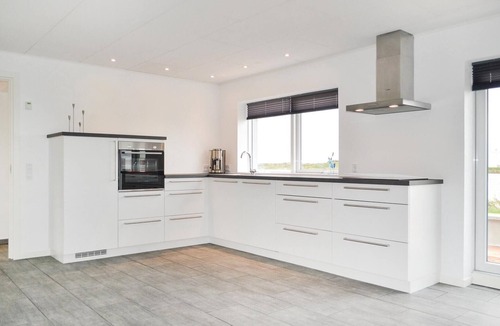 Thorsminde House | Beautiful home in Ulfborg with WiFi