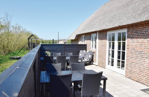 Øby House | Beautiful home in Ulfborg with WiFi