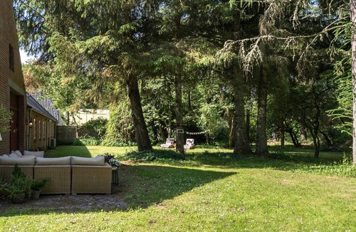 Husby House | Beautiful home in Ulfborg with WiFi