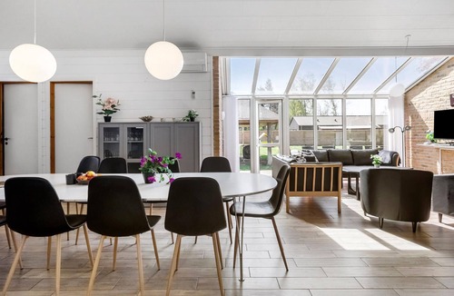 Bøtø By House | Beautiful home in Væggerløse with sauna