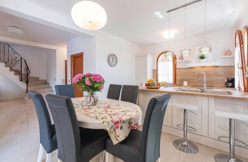 Vabriga House | Beautiful home in Vabriga