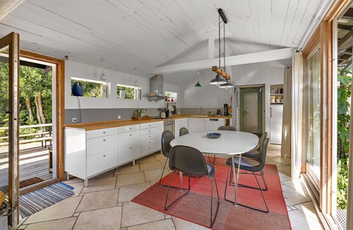 Udsholt House | Beautiful home in Vejby with WiFi