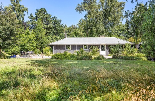 Udsholt House | Beautiful home in Vejby with WiFi
