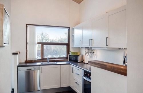 Vestervig House | Beautiful home in Vestervig with WiFi