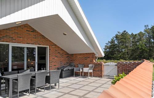 Agger House | Beautiful Home In Vestervig With Sauna