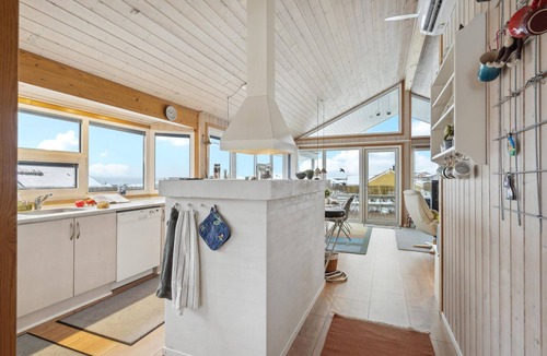 Vinderup House | Beautiful home in Vinderup with sauna