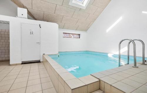 Vinderup House | Beautiful Home In Vinderup With Sauna